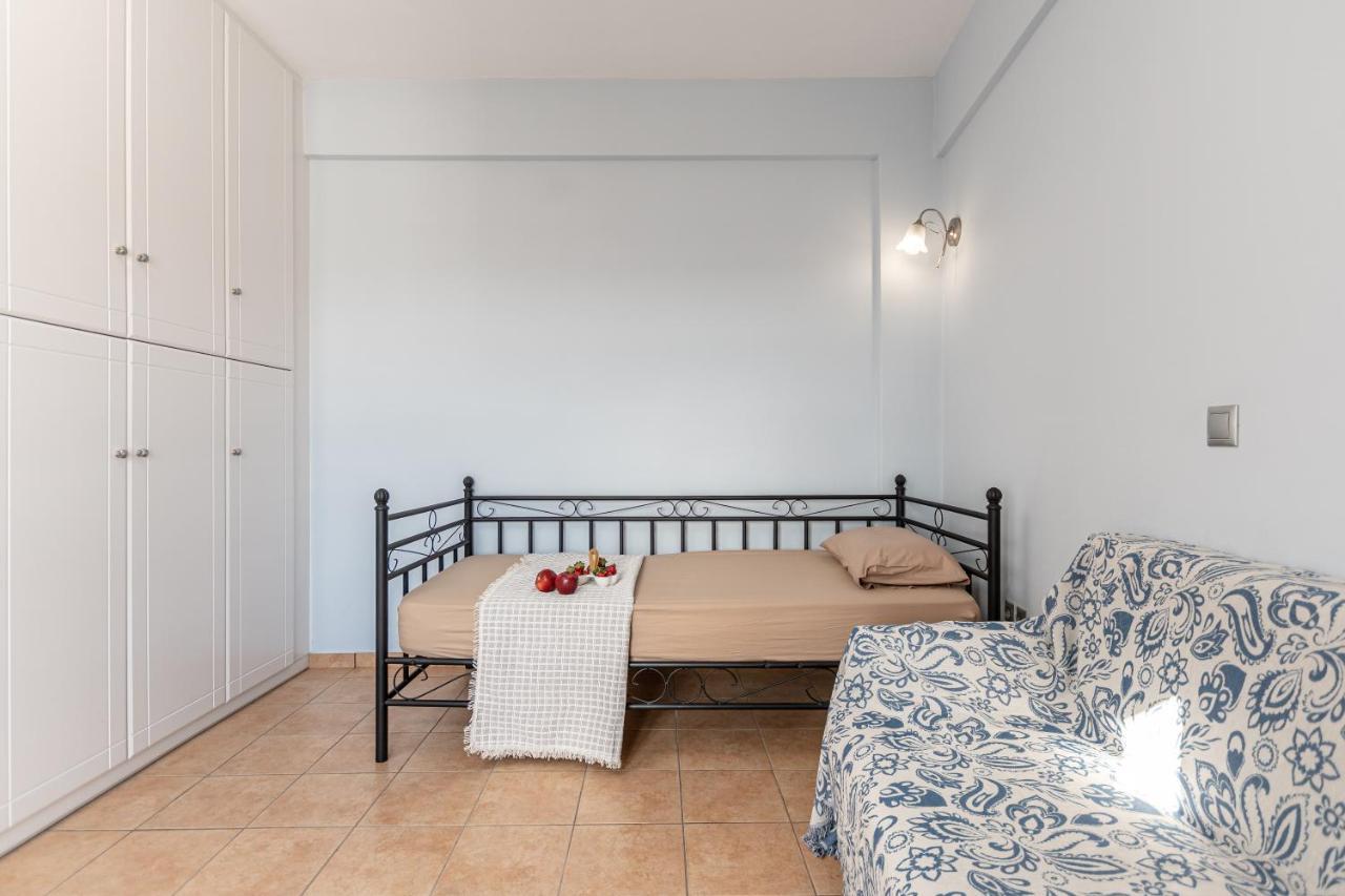 Nick & Debbie'S Two-Storey Apartment Mélanes Εξωτερικό φωτογραφία